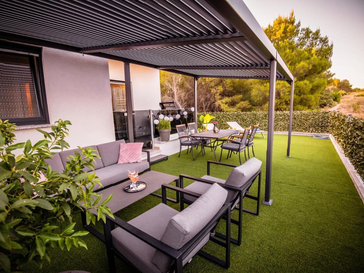 My Adriatic Place With Private Garden And Garage Sibenik Ngoại thất bức ảnh
